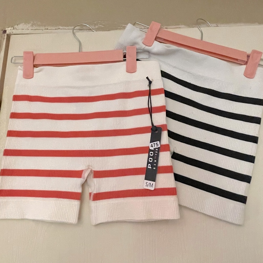 Soft Athletic shorts Size Small/medium